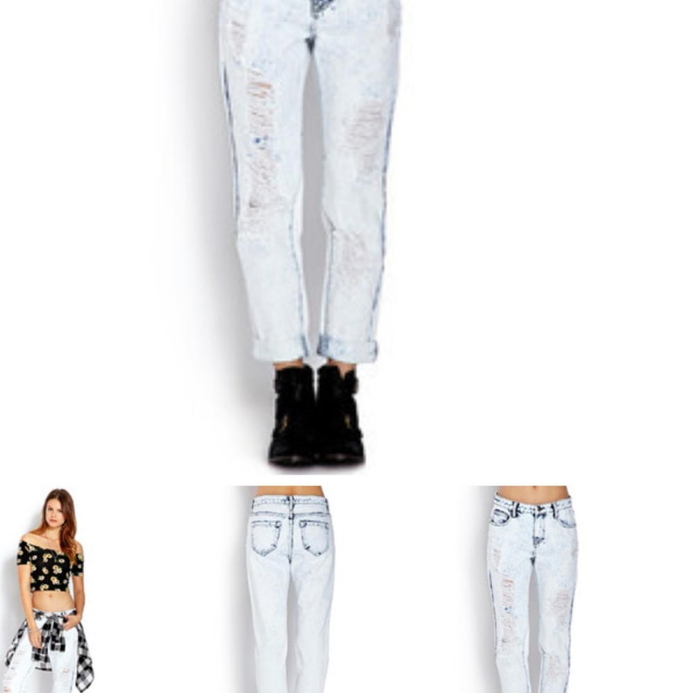 Forever 21 High Waisted Bleached Boyfriend Jean Si